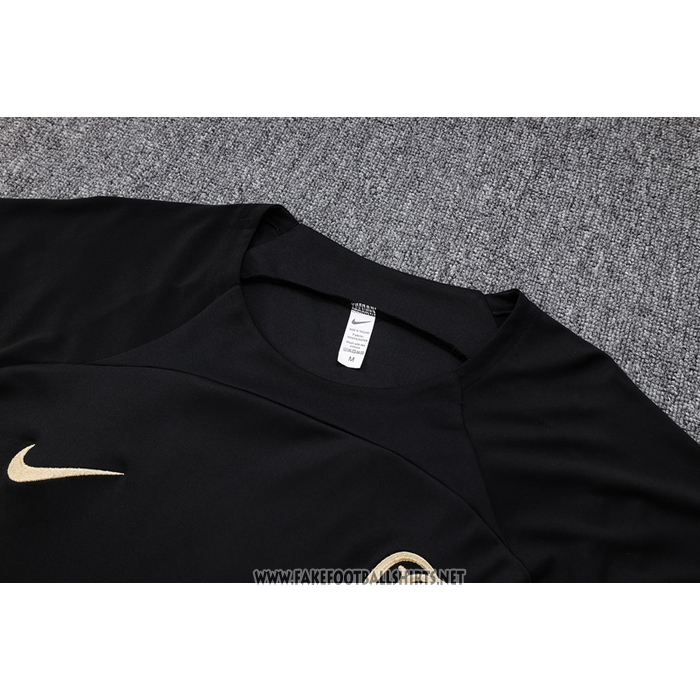 Tracksuit
 Corinthians Short Sleeve
 2023-2024 Black
 - Shorts
